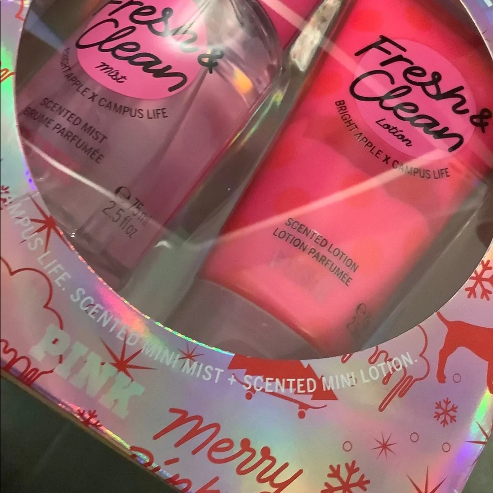 FRESH‎ AND CLEAN GIFT SET BY PINK